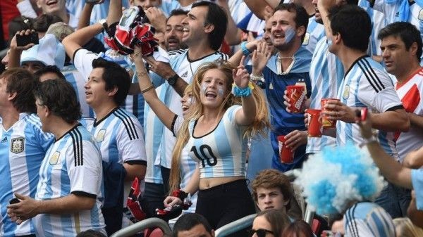 La Fan Fest llega a Villa Carlos Paz