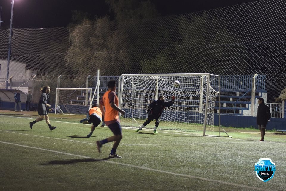Torneo Elite: Mejor entre amigos