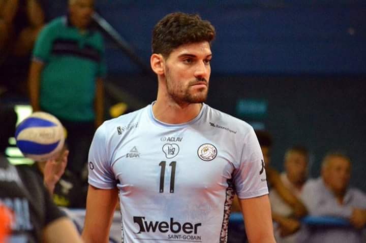 Tero laureado entre Águilas