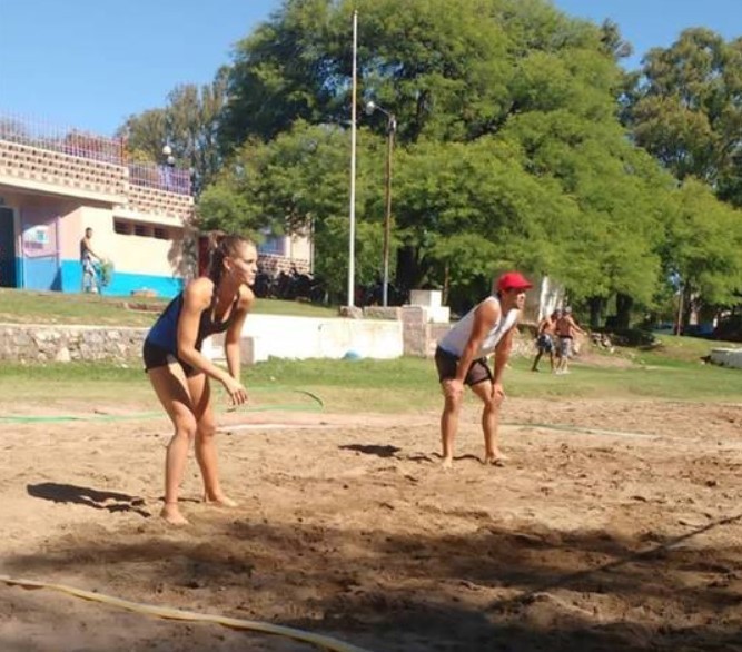 Brindan con caipi