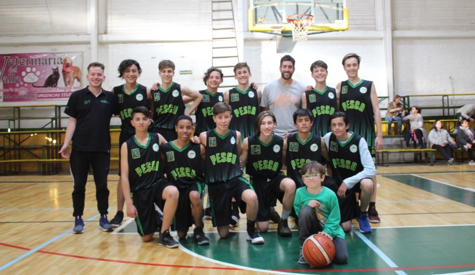 Pesca chocó en casa ante el puntero