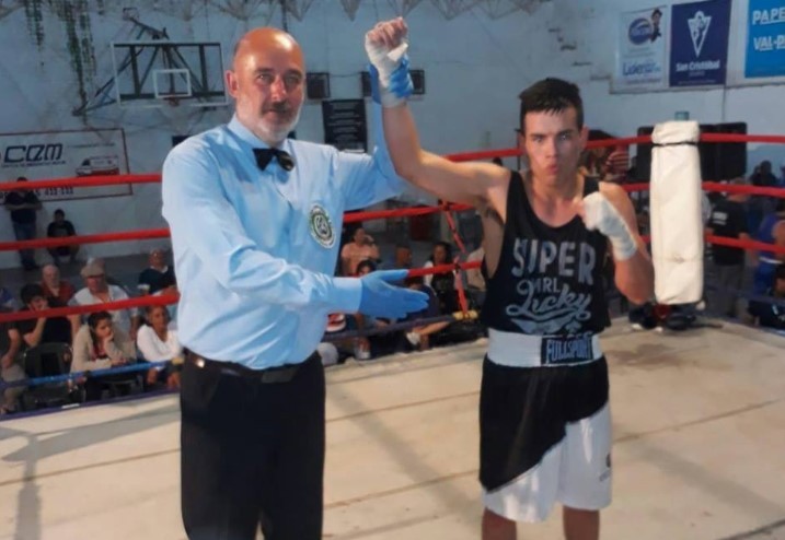 Campeón en la balanza