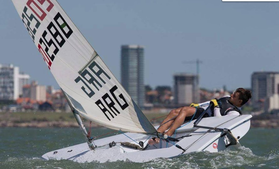 Juveniles con viento a favor