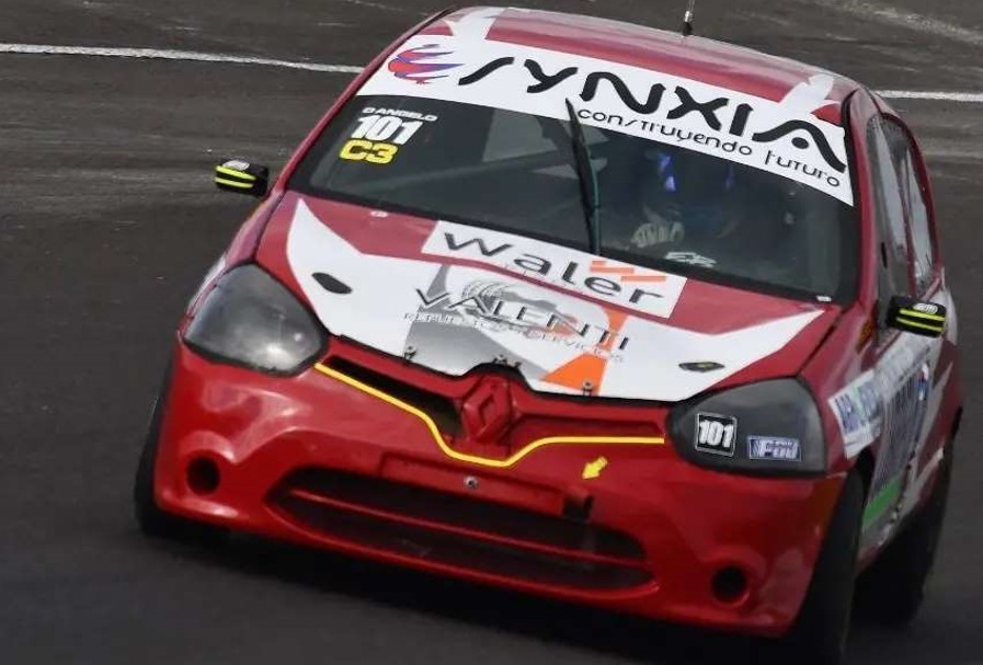Danilo Dangelo subió al podio en Rafaela y se afianza en la cima del Car Show