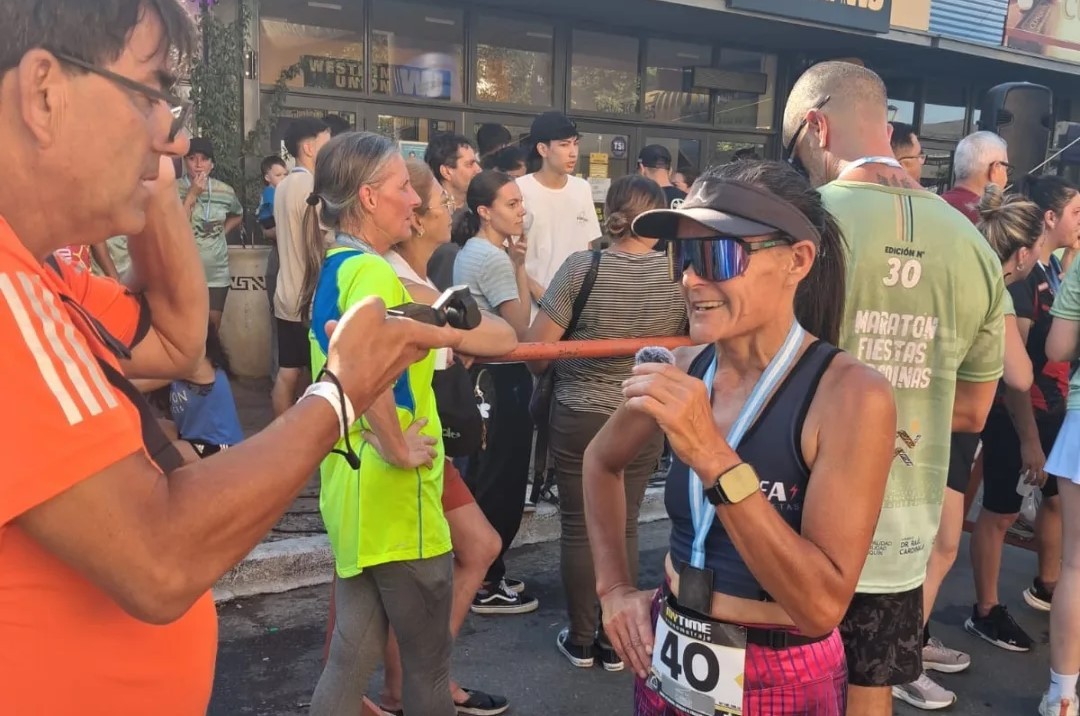 ¡Silvia Quevedo campeona en la Maratón Coscoína!