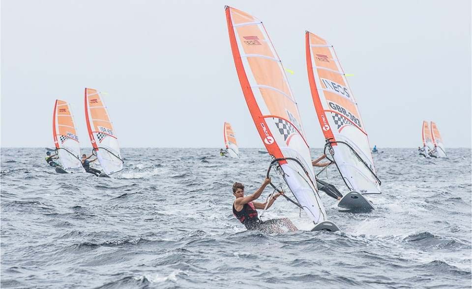 Kopp, Reutemann y Petrazzini, al frente en el Mundial