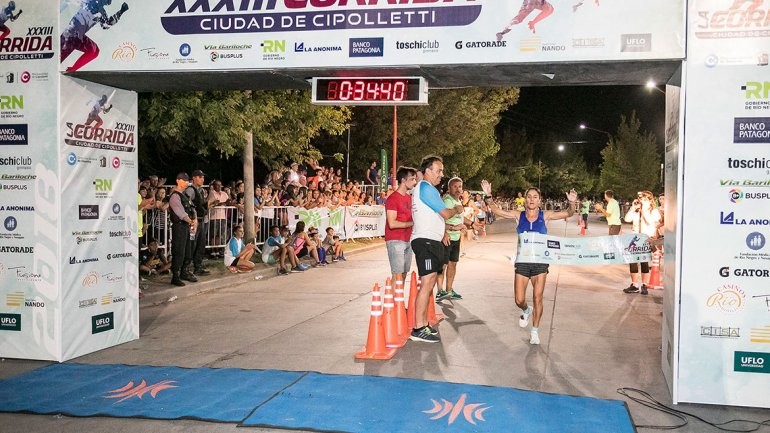 Rosa conquistó Cippolletti