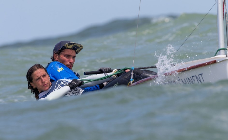 Candidatos con viento en popa