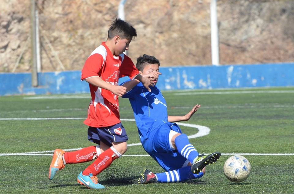 Inferiores: Atlético, a un paso de ascender