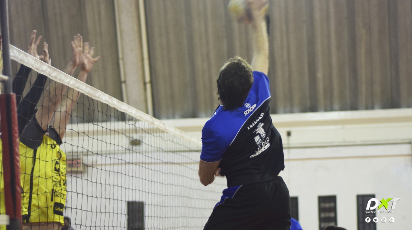 Poli bajó al invicto UNC con un agónico triunfo 