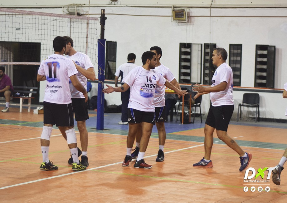 Aplastante debut