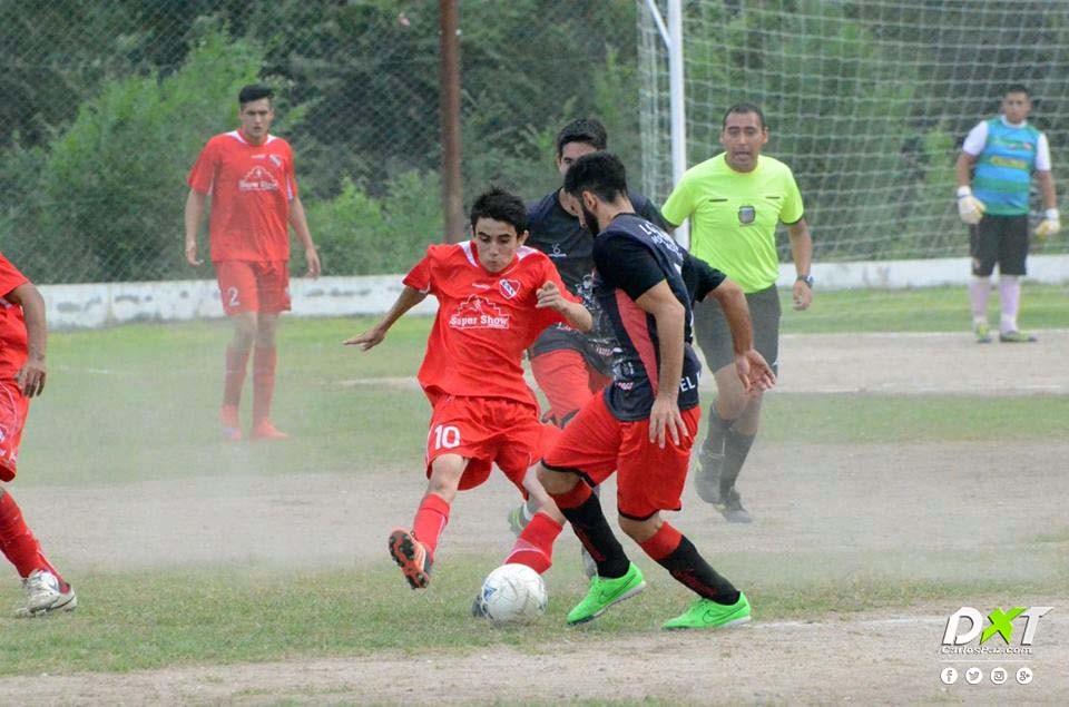 La Pulga, afuera