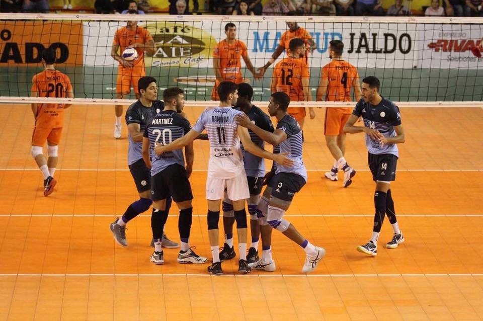 El ''Tero'' sigue arriba