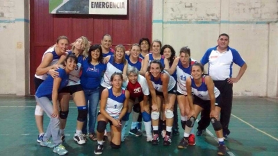Poli triunfó en Córdoba y habrá final carlospacense