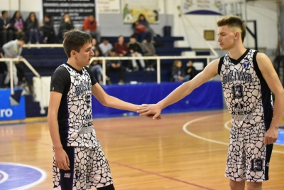 Bolívar se mantiene arriba