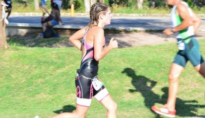 Embalsada de podios