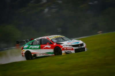 Honda volvió al podio de la mano del ''Colo'' Rosso