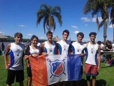 Cuatro podios para el Remo de Carlos Paz en Campana