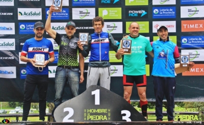 Miguel Romero, a cara de piedra