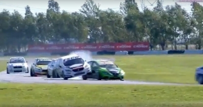 Rosso fuera de carrera en La Plata