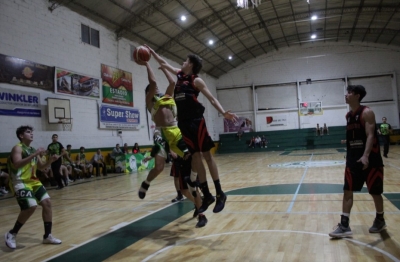 Se lo negó el Santo