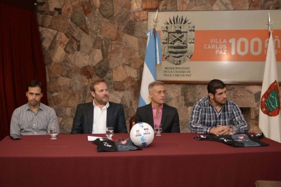 Firma de convenio entre el municipio e Instituto 