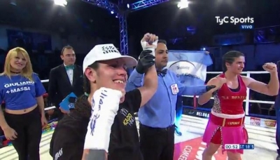 Así fue la pelea de “La Bonita” Capriolo por el título del mundo 