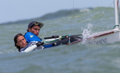 Candidatos con viento en popa