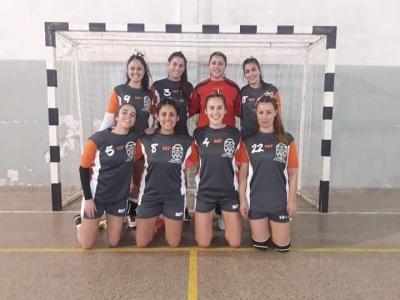 El Handball y dos victoria de Primera