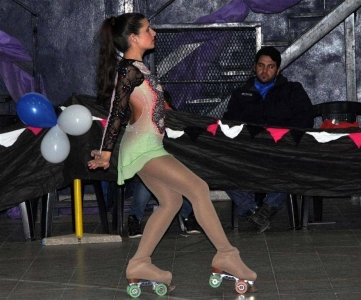 Cortita y al pie: Micaela Ambrogio