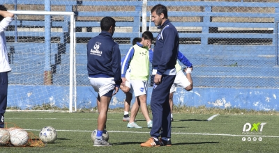 Piensa en la Academia