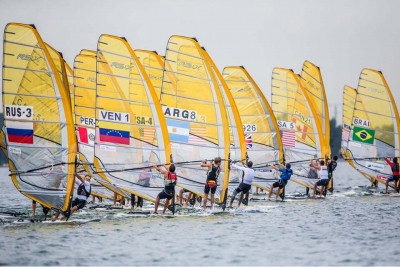 Reutemann largó al frente en Miami