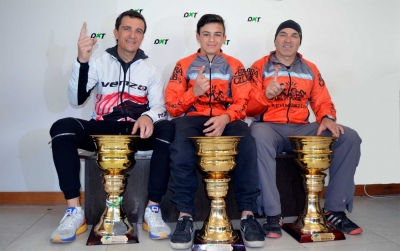 Los campeones del Trasmontaña celebraron en la redacción de DXT 