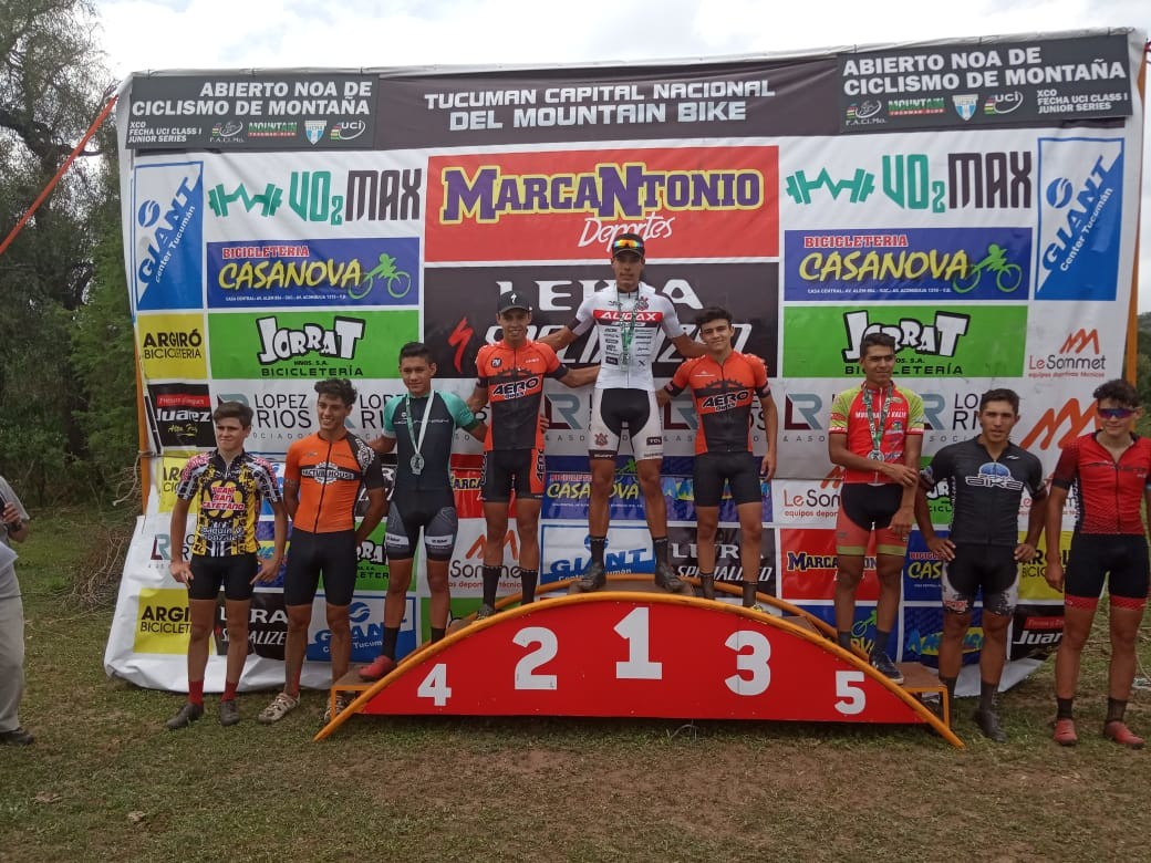 ¡Aero Bikes cerró el podio en el Abierto NOA!