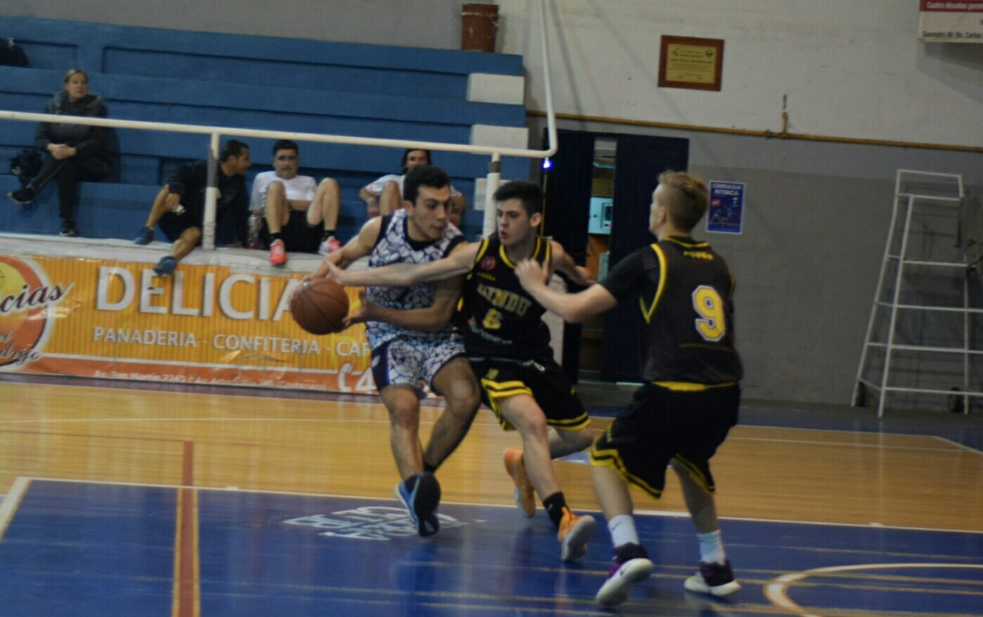 Bolívar cayó ante Hindú en la primera semifinal 
