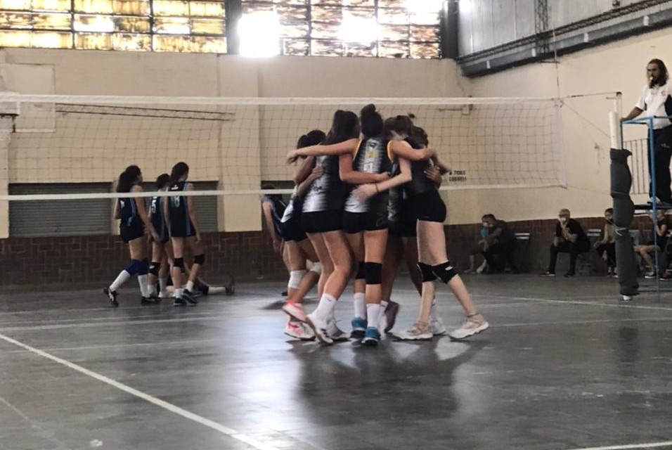 Voley: ¡Pesca debutó con triunfo de la Sub-16!