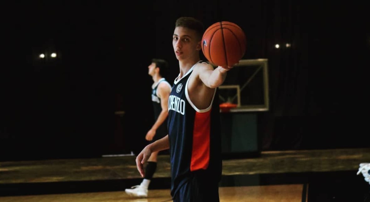 Cristian Cardo juega en Bahamas por ESPN 3