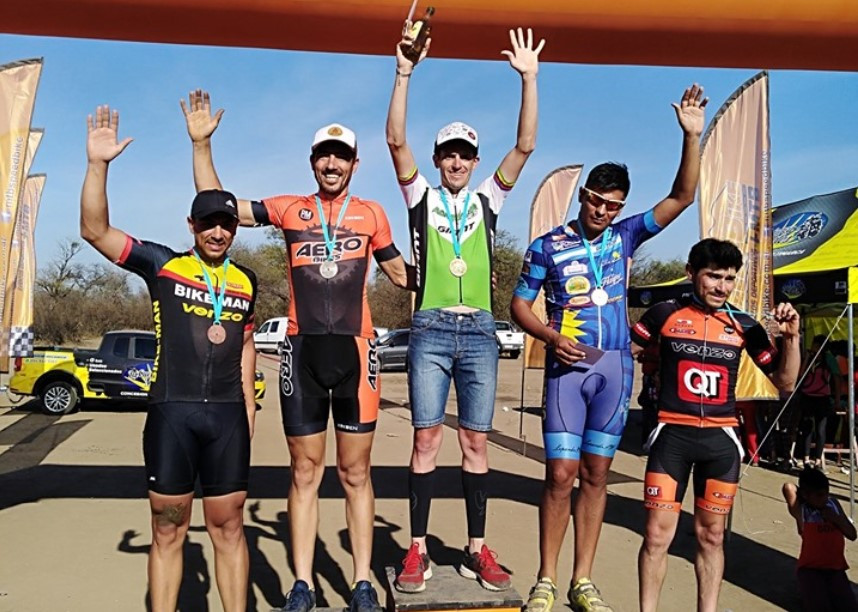 Media Naranja, garra total