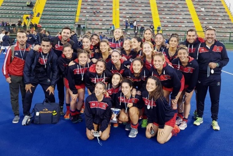 Doblete y subcampeona