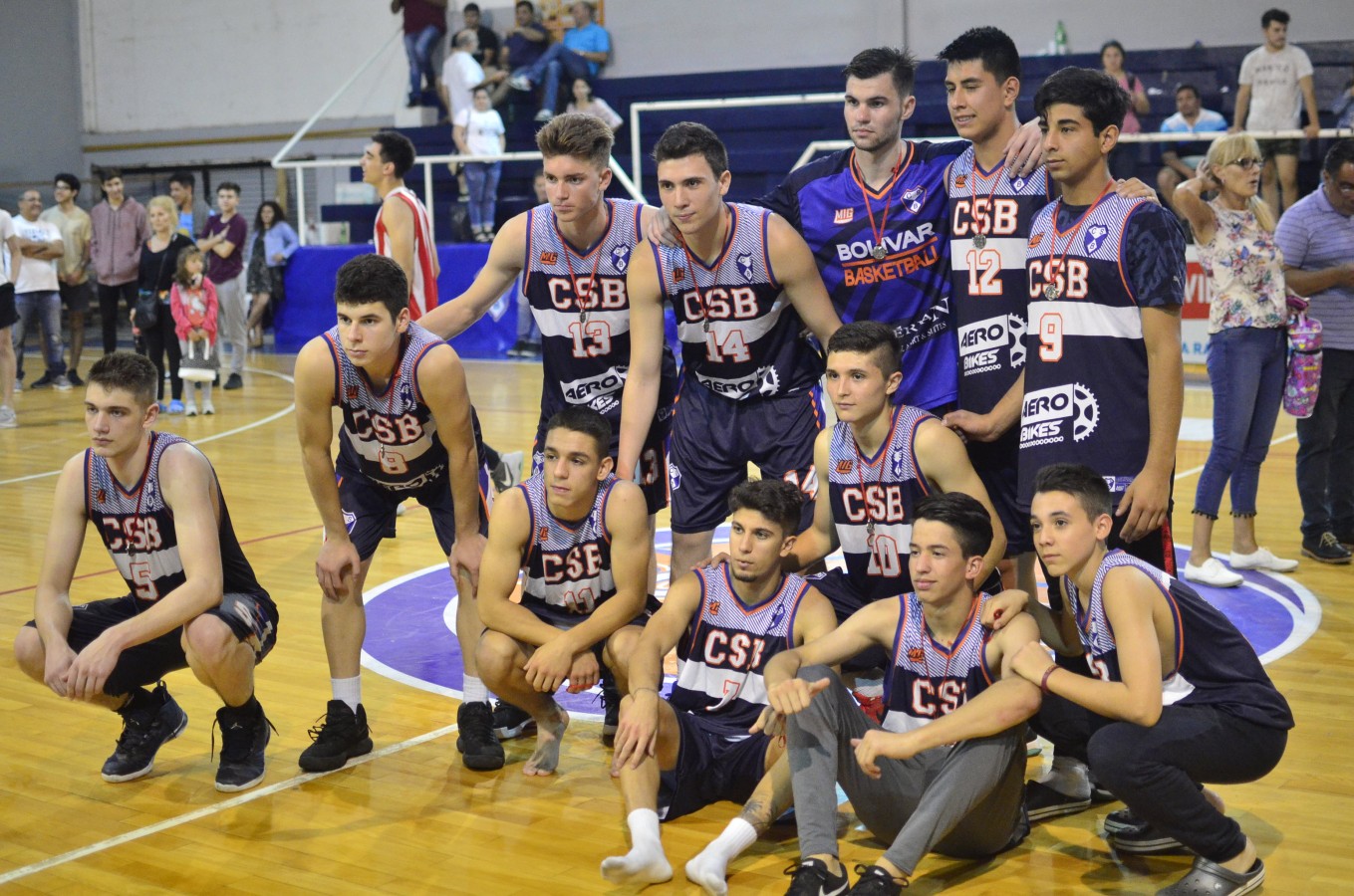 ¡Bolívar subcampeón!