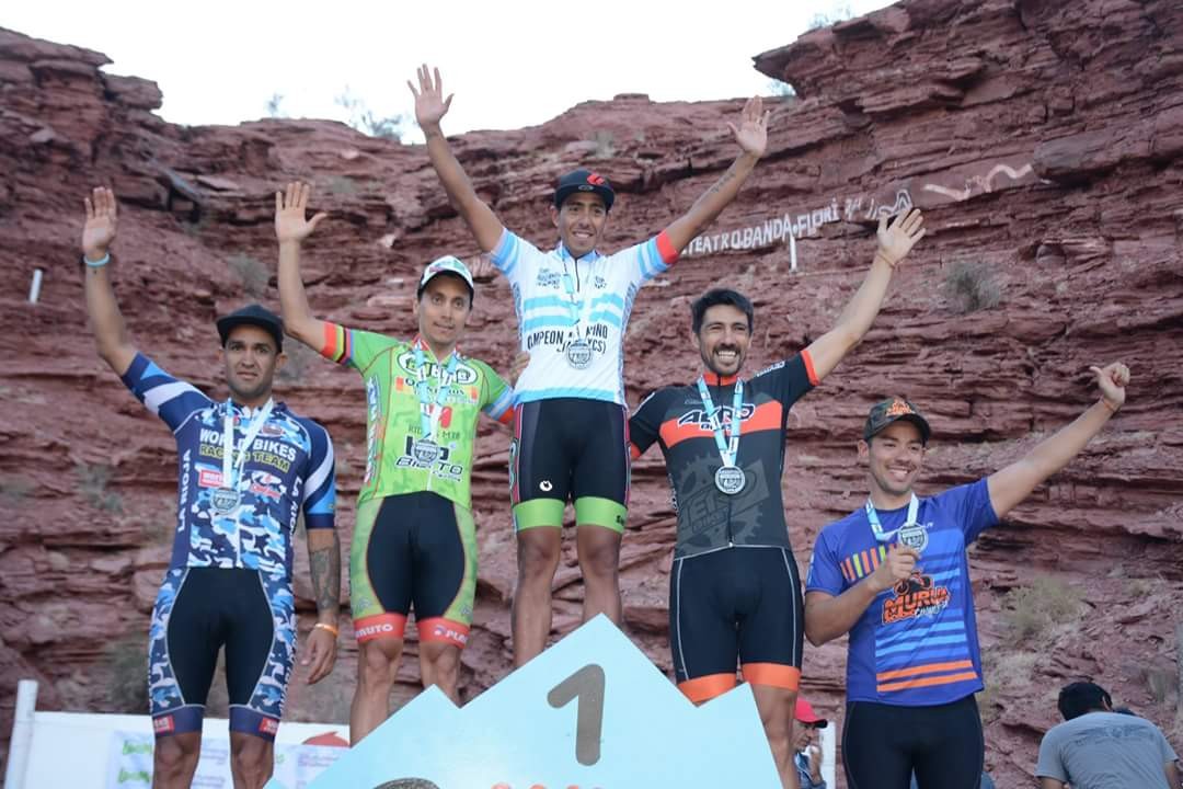 Mauro Flores Rovera subió al podio en el Argentino
