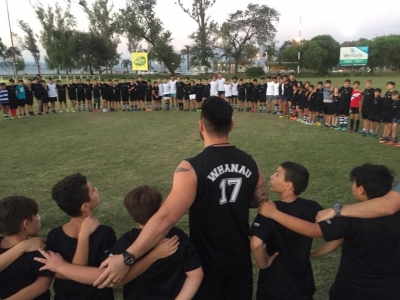Emocionante Haka en Carlos Paz