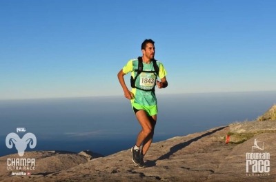 Elías Acevedo y otra soberbia cumbre en el Champaquí 