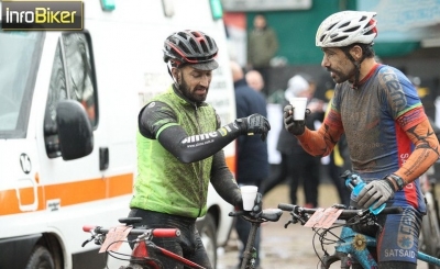 Tres festejos entre el barro