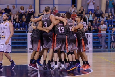 Un doble-doble bien Federal