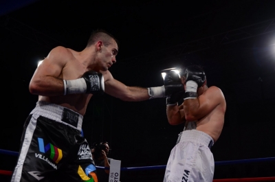 ¡Boxeo invernal en Villa Carlos Paz!