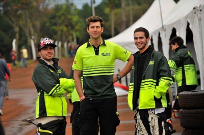 El JLS desembarca en el Top Race