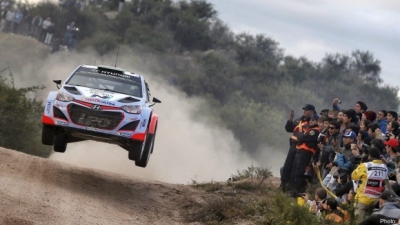 Paddon, el más rápido del Shakedown