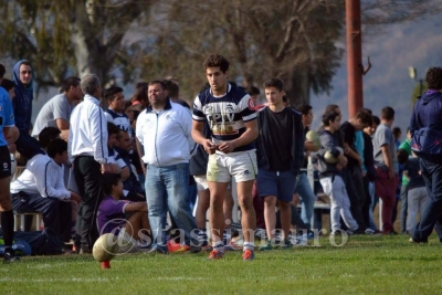 Regali, de titular con Los Doguitos