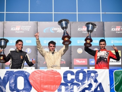 ¡Debut y victoria para Santiago López en la Fórmula Plus!